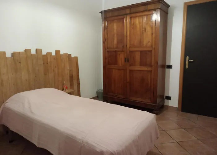 Konukevi Lo Scoiattolo-matrimoniale *